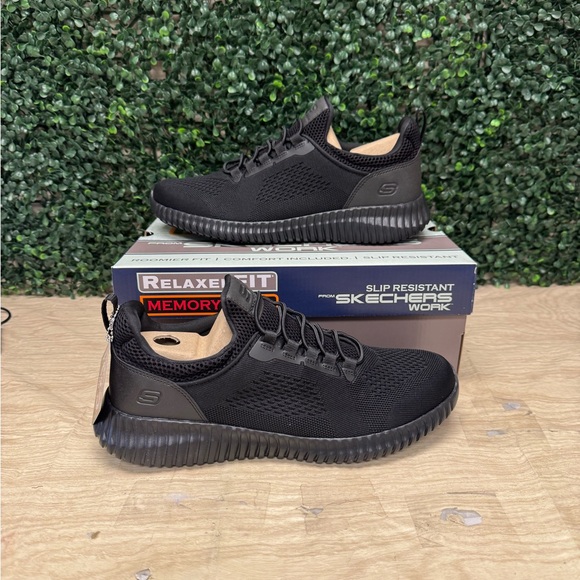 Skechers Other - Skechers Work Relaxed Fit Cessnock - M9.5
